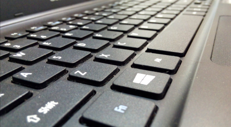 Ancora problemi per gli update di Windows 10: impossibile riconnettere tutte le unità di rete.
