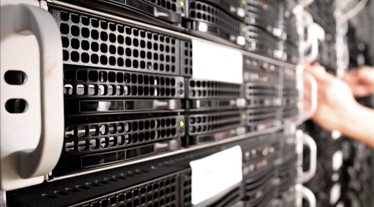 L’intelligenza artificiale ora raffredda anche i datacenter di Google L’intelligenza artificiale ora raffredda anche i datacenter di Google