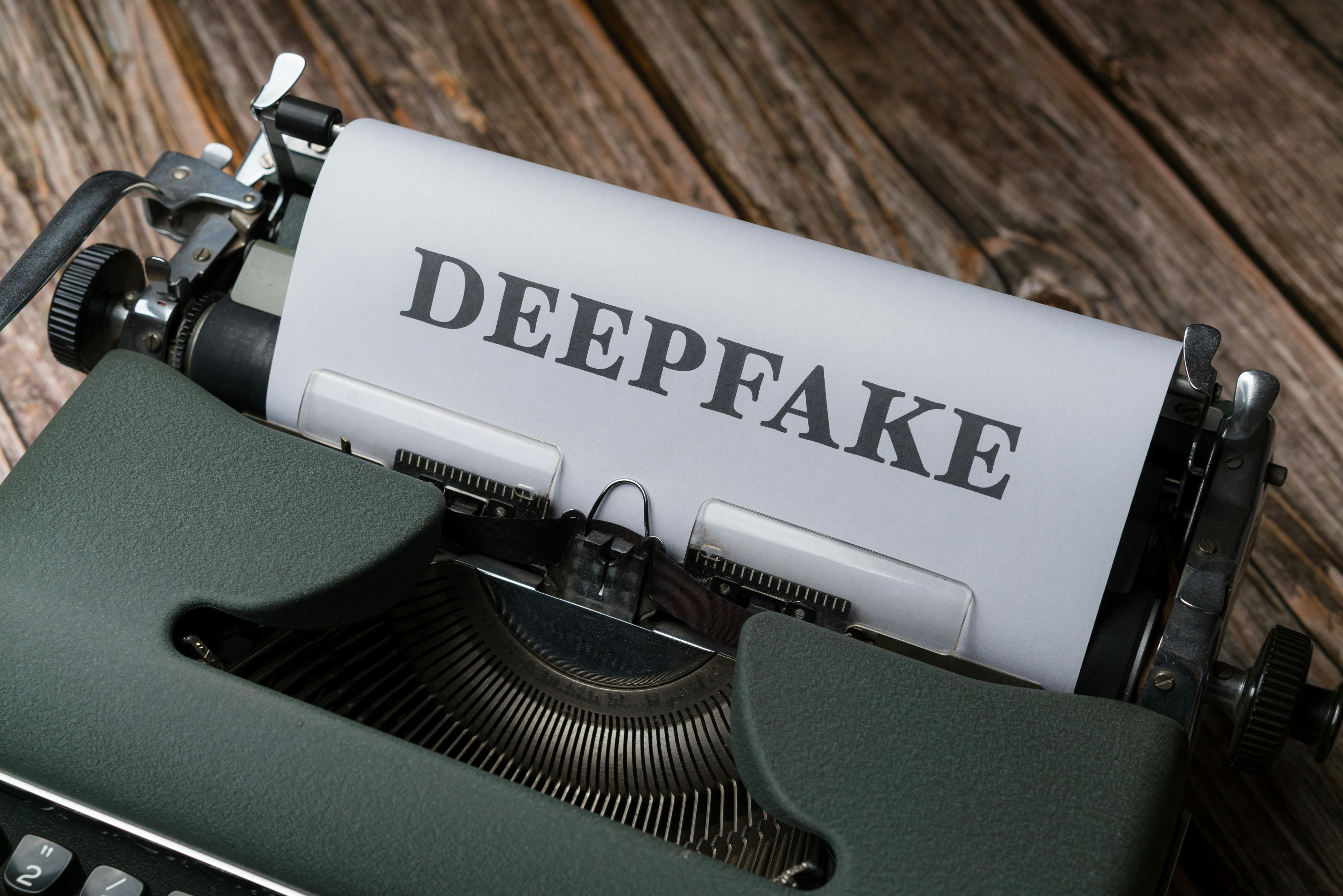 Deepfake e truffe online: come difendersi dalle minacce dell’IA